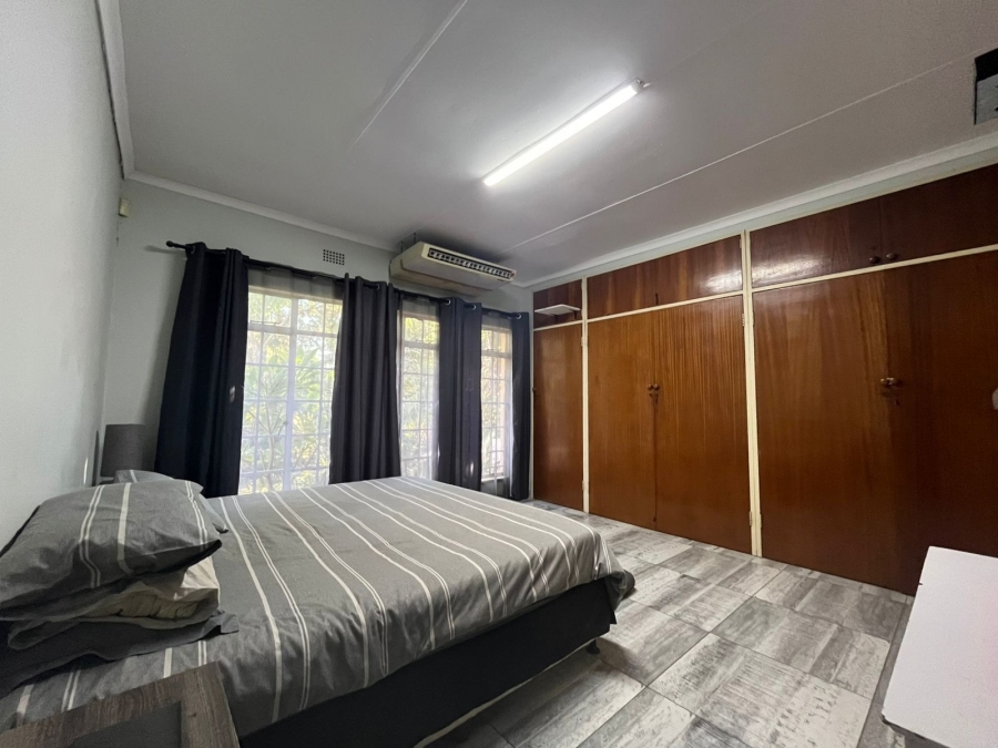 5 Bedroom Property for Sale in Protea Park North West